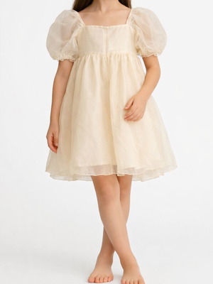 Flower girl dress used, size 10, beige tulle fabric