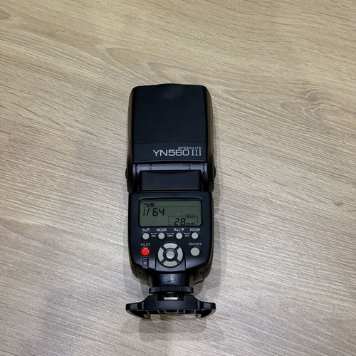 Yongnuo Speedlight Flash Set for Canon like new, 3 pieces