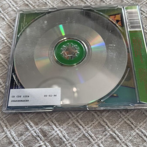 Oasis CD single Shakermaker like new with numbering