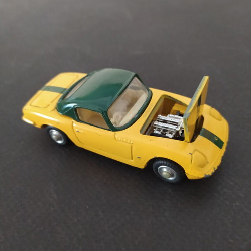 Corgi Lotus Elan S2 1967-69 metal model car used