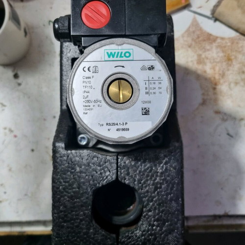 Esbe LTC 100 three-way valve with WILO circulator used