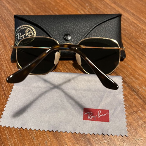 Ray-Ban Hexagonal Flat Lenses RB3548N sunglasses like new, gold frame, G-15 green lenses
