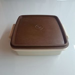 Tupperware container used, practical size 16 cm x 16 cm, brown