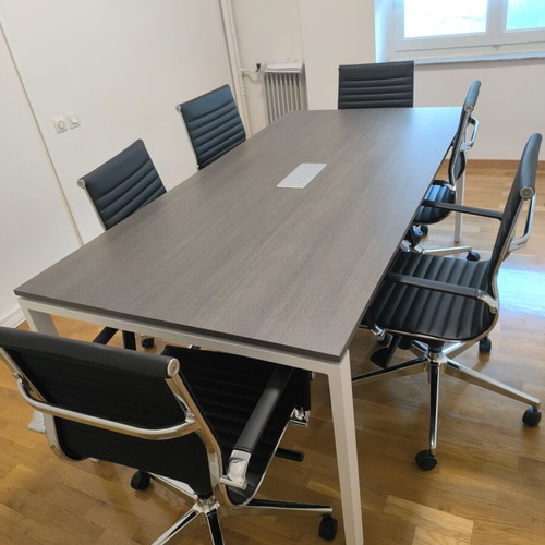 Nova Conference Table 200x122x75cm and 6 chairs like new, dark brown
