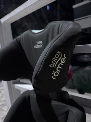 Romer baby καρέκλα μεταχειρισμένη σε πολύ καλή κατάσταση