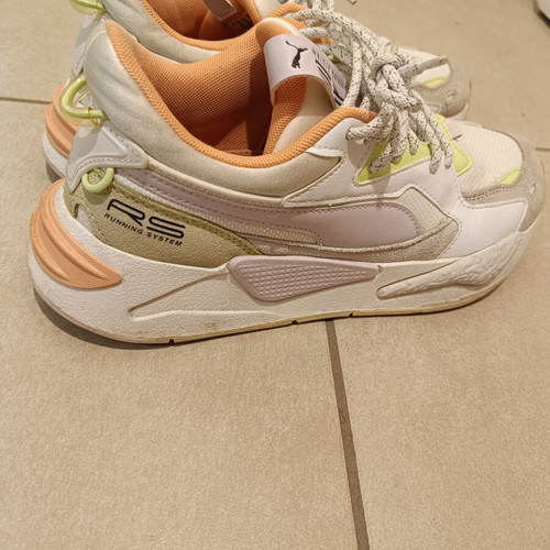 Puma women's athletic shoes like new, white and pink, size 40.5