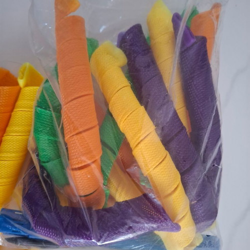 Hair Rollers like new for bob-length hair with 2 rods