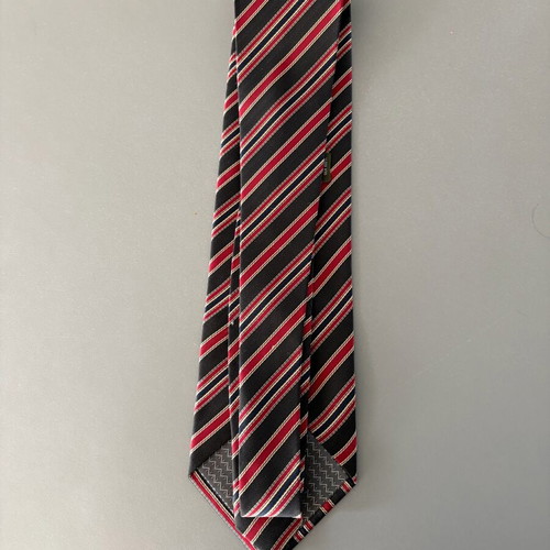 Hermes silk tie handmade like new, black and red