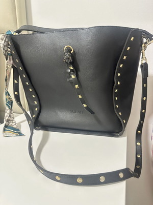 Nolah shoulder bag like new, black, spacious with hand and shoulder strap