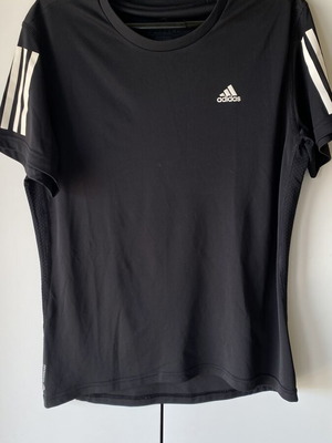 Adidas running sports t-shirt, size small 10 years, black