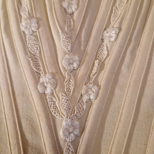 Vintage Benefit wedding bustier used, beige, size M