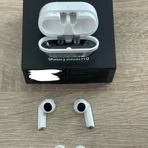 Samsung Galaxy Buds3 Pro Bluetooth Handsfree like new