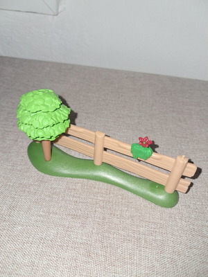 Playmobil fence with base, tree and plant