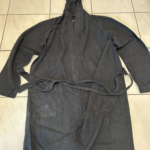 Handmade linen bathrobe like new, comfort at home, size S M