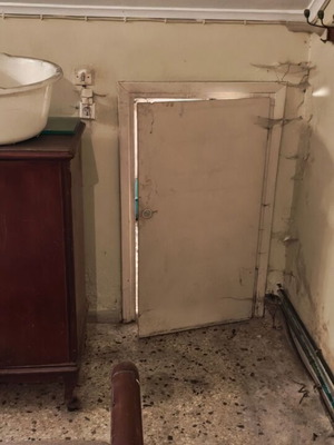 Κυψέλη ημιυπόγειο 55 τ.μ. για μαγαζί ή κατοικία