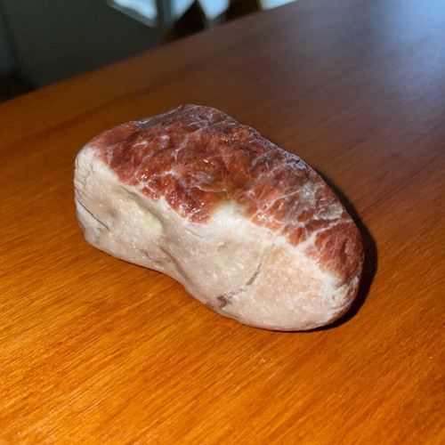 Red quartz / jasper new natural stone with red shades