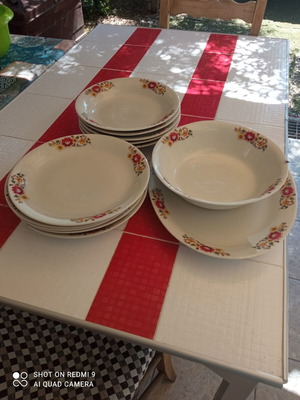 Σετ πορσελάνης Cynthia vintage 12 τεμαχίων σαν καινούργιο, 1970–1980