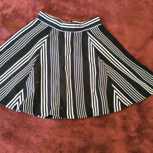 H&M mini skirt like new, size S 36 8