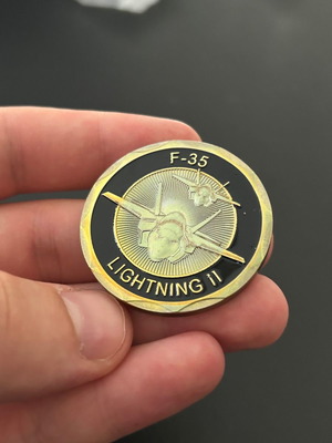 Αναμνηστικό νόμισμα F35 aircraft σε κάψουλα