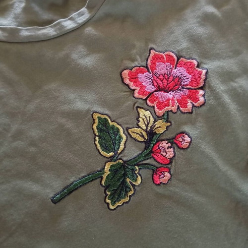 Zara Khaki T-shirt with Embroidered Flower and Knot, Like New, Size S