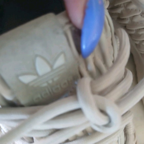 Adidas athletic shoes used, size 40, beige
