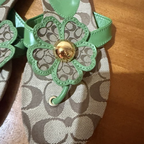 Coach Patty vintage women's thong sandals like new, beige and green
