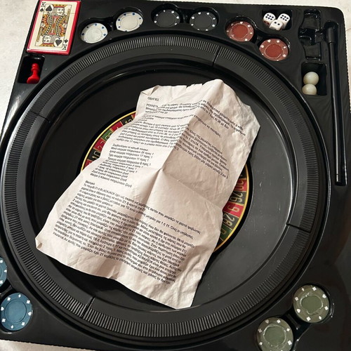 Casino Roulette Set with Wheel, Chips and Table Mat like new