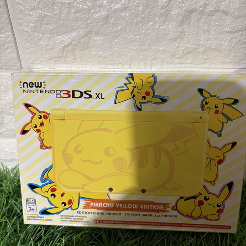 Nintendo 3DS XL Pikachu Edition console