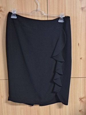 Black skirt with unique left-side design, like new, size XXL
