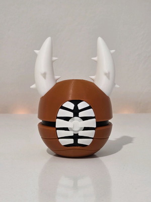 Pinsir Pokéball collectible with keychain made to order