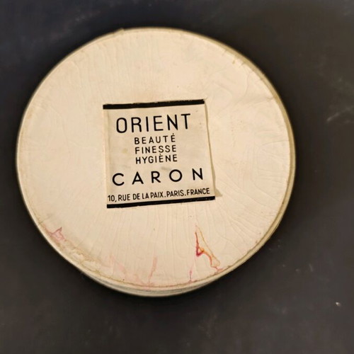 Caron vintage powder from 1940s used, rare