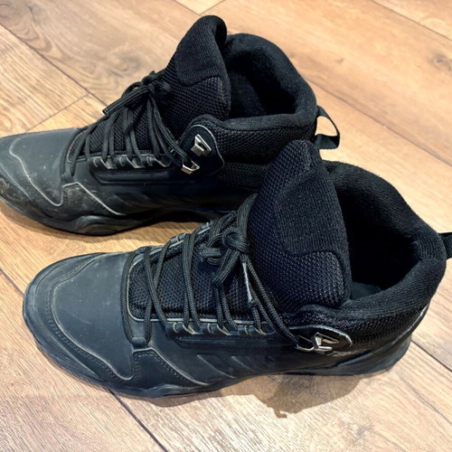 Adidas Terrex AX3 Beta Mid boots size 41.5, black