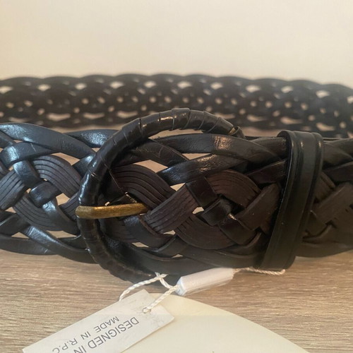 Privata black belt with woven design new, adjustable size