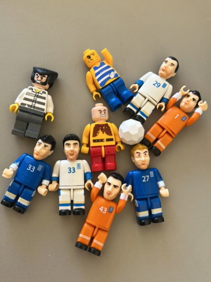Lego minifigures used