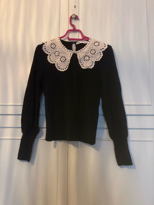 Zara blouse slim long-sleeve with lace like new, black and white, size L