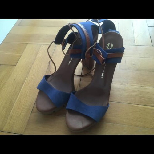 Pumps like new, size 38, beige and brown