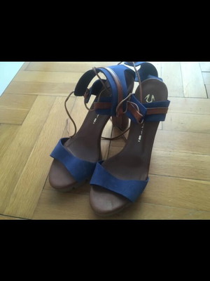 Pumps like new, size 38, beige and brown