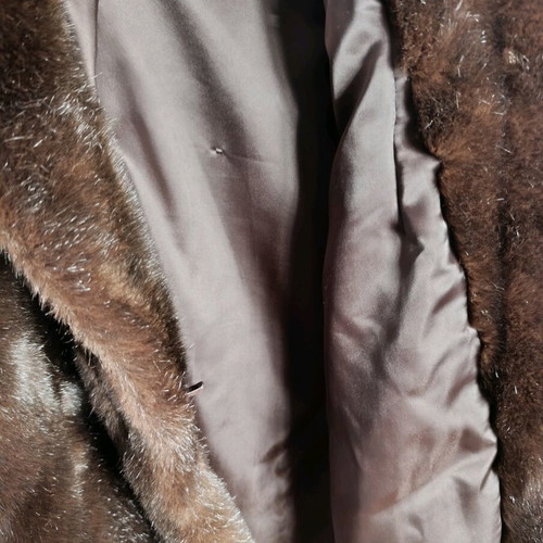 Eco-friendly women's fur coat like new, brown, size XL