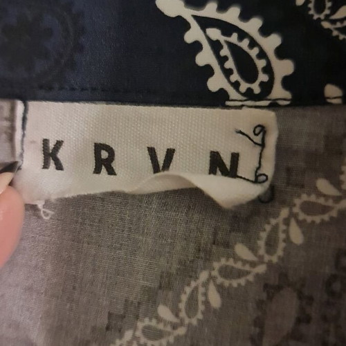 KRVN shirt like new, unisex, black and blue