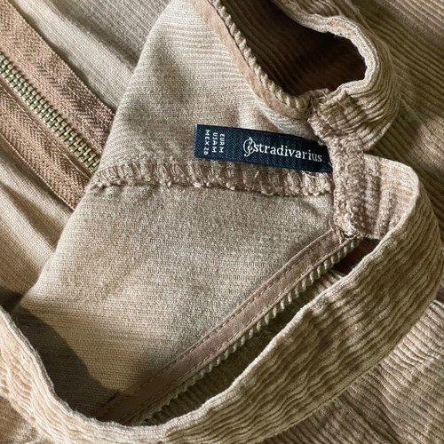 Corduroy salopette Stradivarius size M like new brown