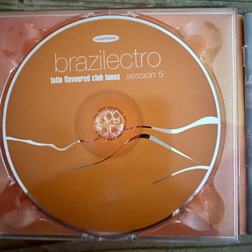 Brazilectro Session 5 CD like new, Latin