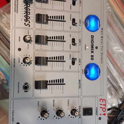 Digimix 80 analog retro mixer used