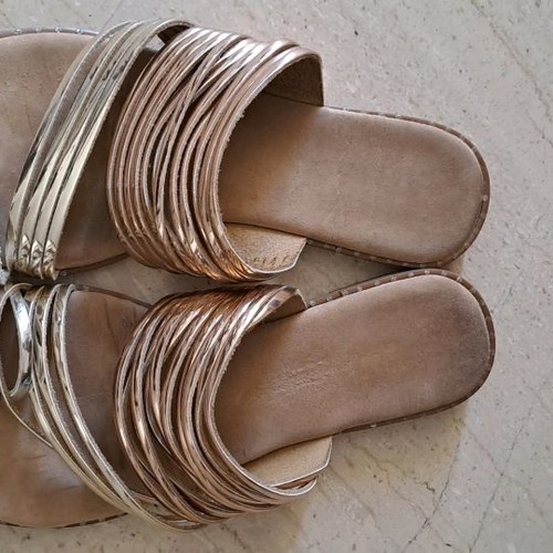 Sandals used size 39 beige, suitable also for 38