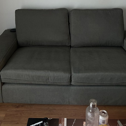 Two-seater sofa like new, comfortable with soft seat