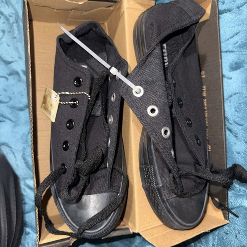Converse All Star Black Low Cut Sneakers Size 37 New