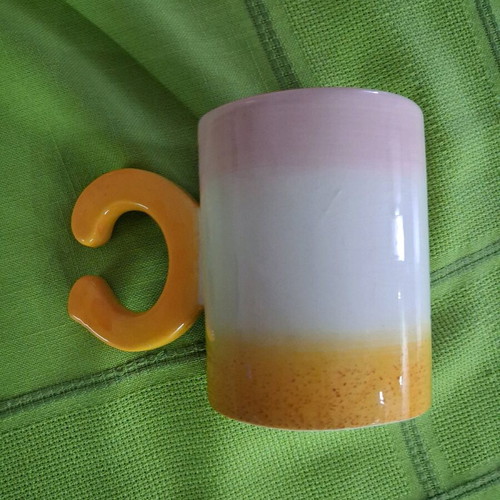 Children's ceramic mug like new