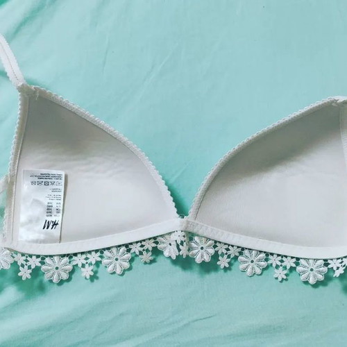H&M bra white without underwire new