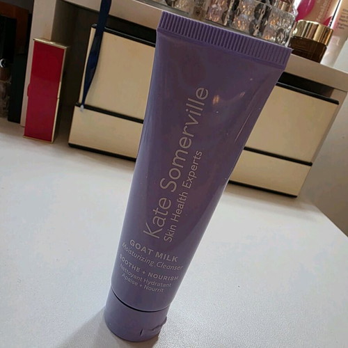 Kate Somerville Cleanser 30 ml new with goat milk