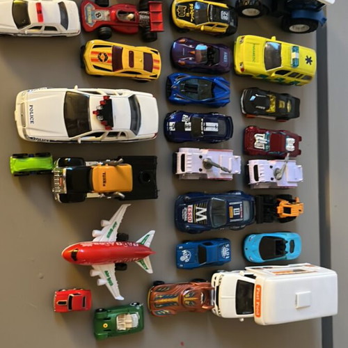 Set of 26 toy cars
