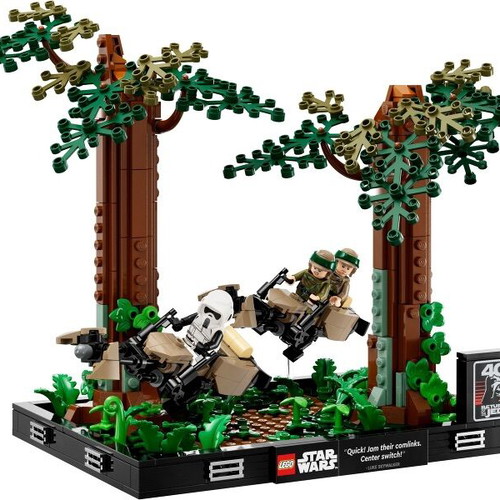 LEGO Star Wars Endor Speeder Chase Diorama sealed